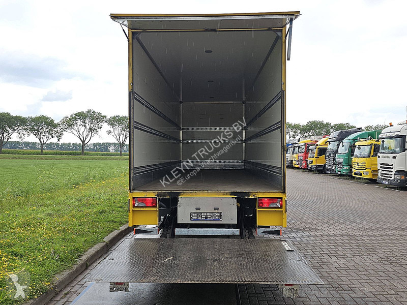 Camion Iveco AD190S33 2T TAILLIFT AIRCO