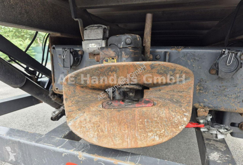 Camion Mercedes 1229