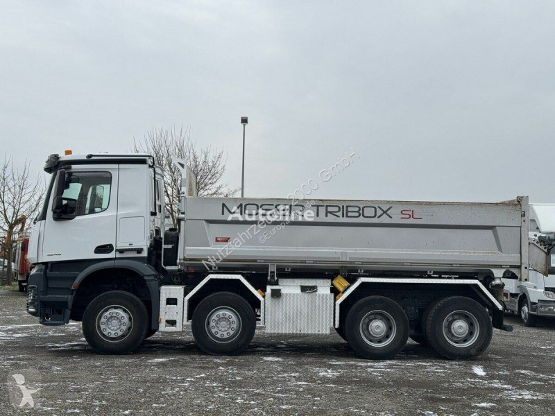 Vrachtwagen Mercedes