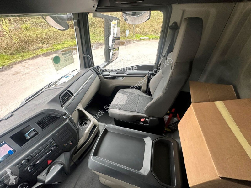 Lastbil MAN TGS 33.440 6x4  HIAB 228-6