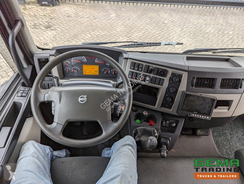 Kamion Volvo FL280 4x2 SleepCab 16T Euro5 6CIL...