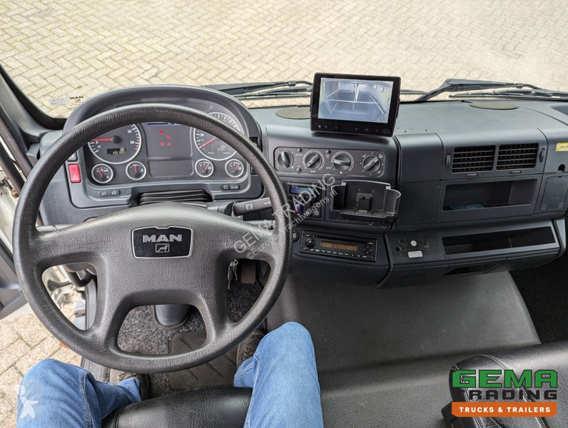 Kamion MAN 12.250 4x2 Euro5 EEV RC HorseTruck -...