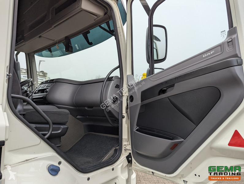 Kamion DAF 370 FA 4x2 Spacecab Euro6 - Closed...
