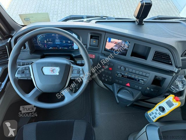 Kamion MAN TGS 35.520 8x4 BL Abrollkipper...