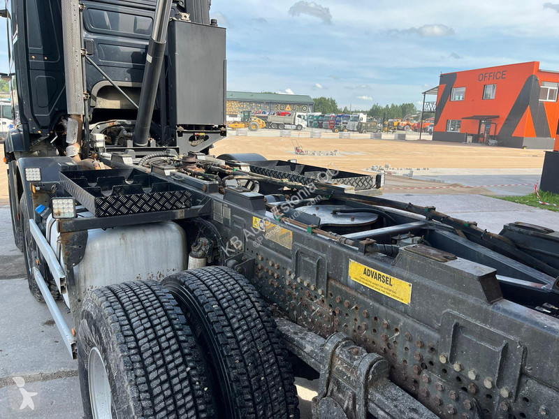 Kamion Mercedes 3253 8x4 2019