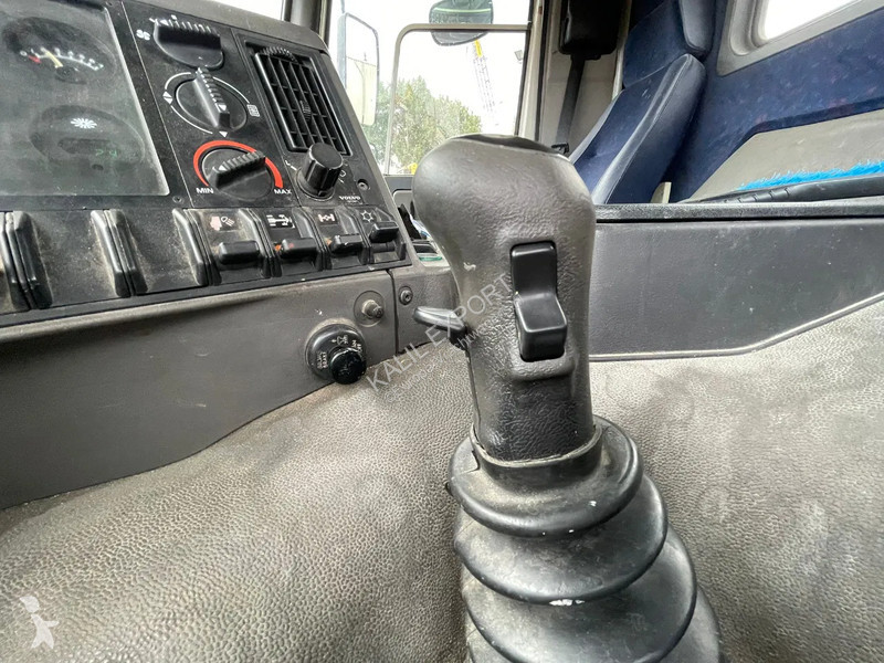 Camion Volvo FL 10.320 Bronto Skylift 33 Meters...
