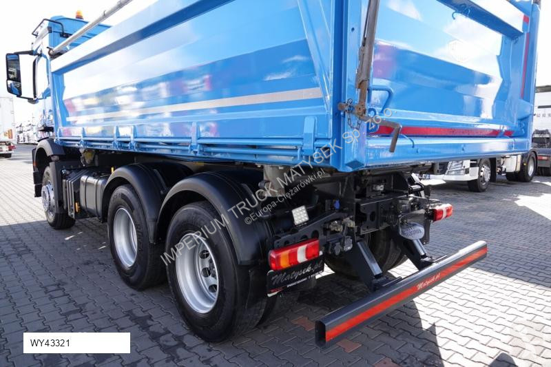 Camion Mercedes AROCS