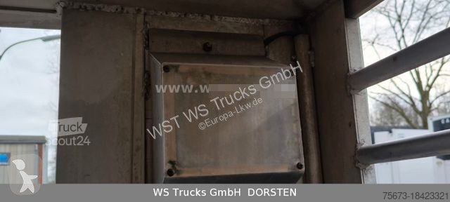 Camion Mercedes 1223 1 Stock Hohe Gitter...
