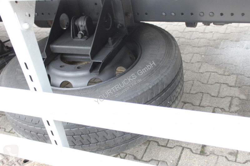 Kamion Mercedes 1824 E5 Carrier Supra Türen+LBW...