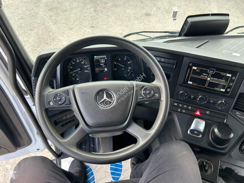 Camion Mercedes Arocs 3743, 8x4 Betonmischer,...