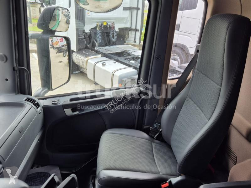 Kamion Scania ejes 6x2*4 320.26