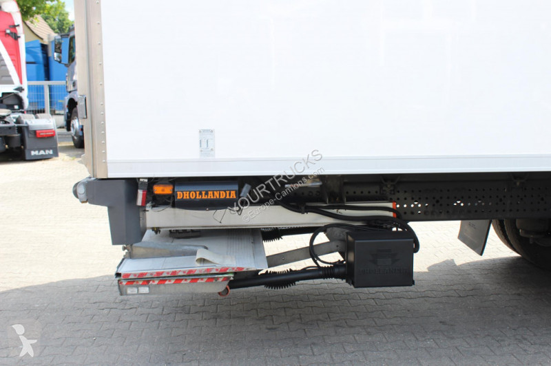 Camion Mercedes 1827 E6 CS 1050 LBW Seitentur