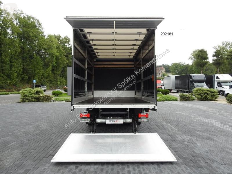 Véhicule utilitaire Iveco DAILY 70C18 PLANDEKA...