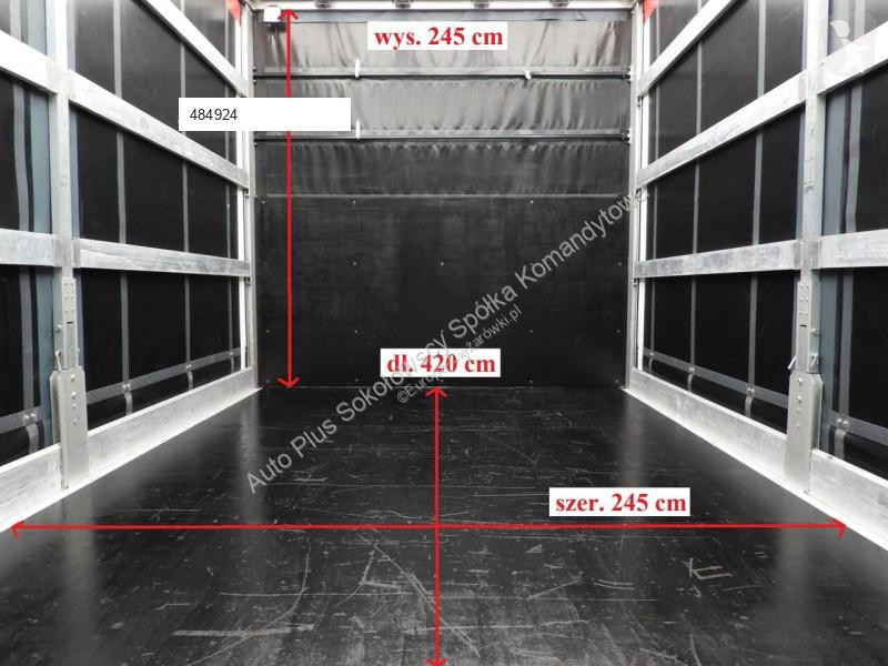 Véhicule utilitaire Iveco DAILY 35S21 PLANDEKA...
