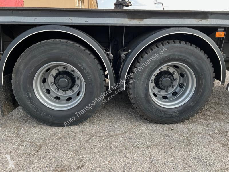 Kamion Volvo 420