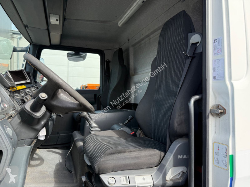 Camion MAN MAN TGL 12.180...