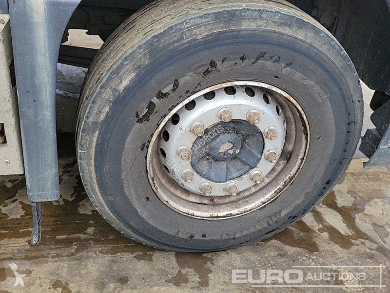 Camion Volvo FM450