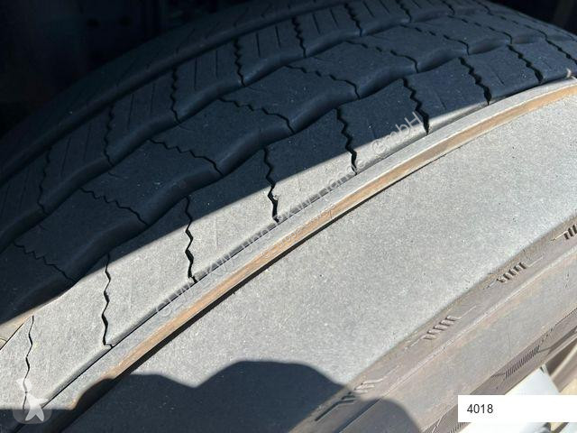 Kamion Mercedes ACTROS 1833 L Pritsche 7,45 m...