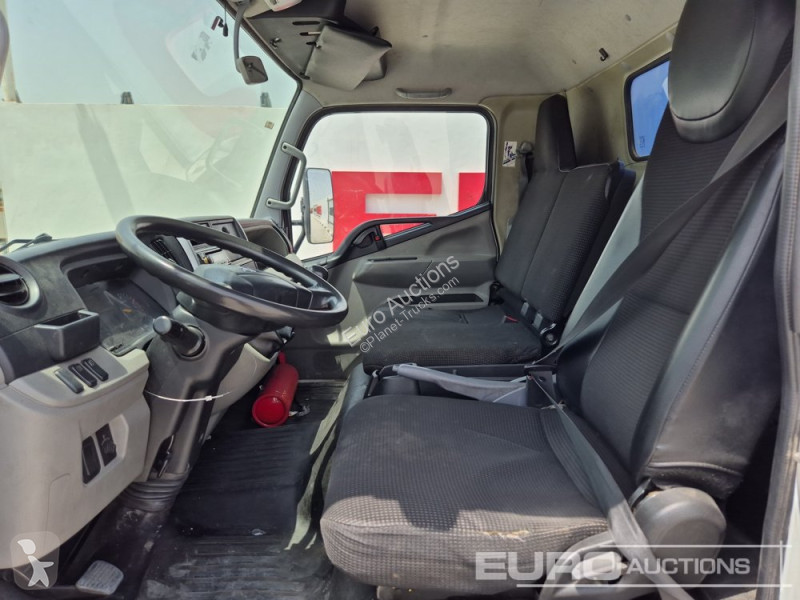Camion Mitsubishi