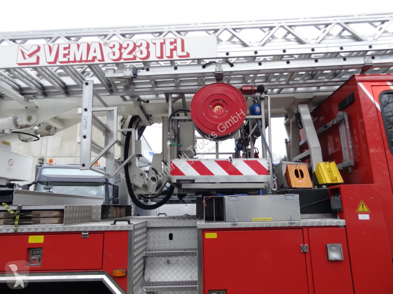 Lastbil MAN FE 410 6X6 Feuerwehr Vema Lift 32...