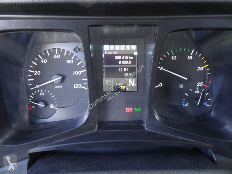 Kamion Mercedes 2533 6X2 HMF 1820 Langmaterial