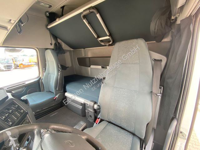 Kamion Volvo FH460 8x4 Palfinger...
