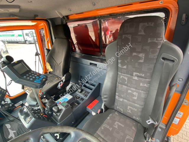 Silniční stroje Mercedes U 500 4x4 | +4x...