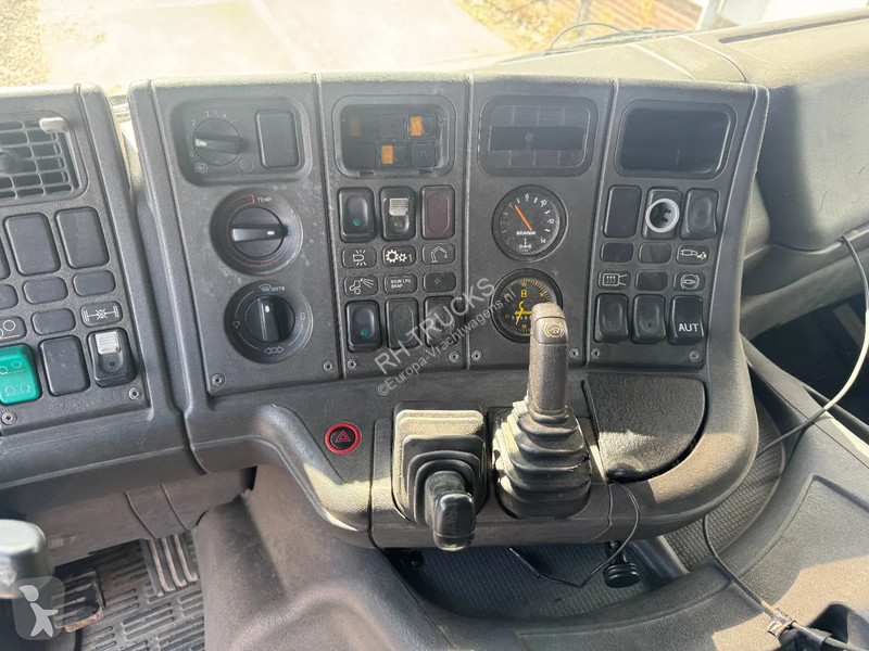 Camion Scania -400 8X2 CHASSIS MANUAL GEAR EURO 2