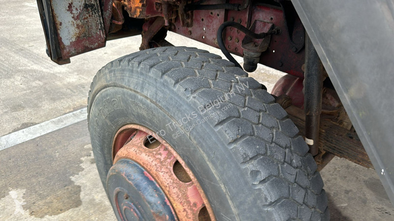 Camion Iveco 160 - 15 (GRAND PONT / LAMES / 4X4)