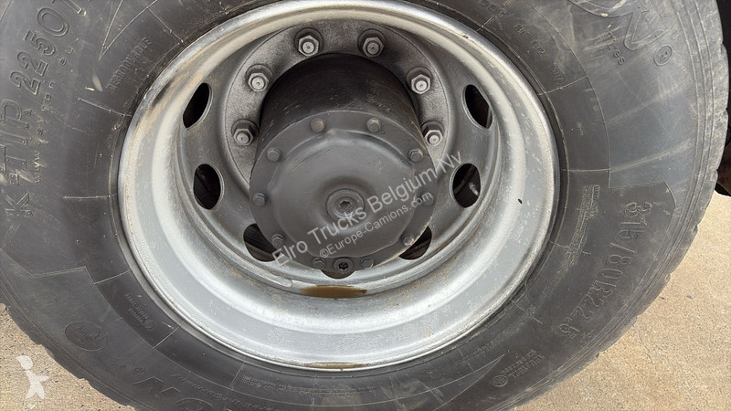 Camión Mercedes actros (6X6 / BOITE MANUELLE...