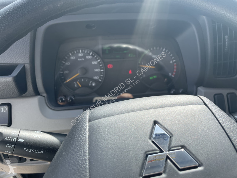 Camion Mitsubishi Fuso  3C15  3400