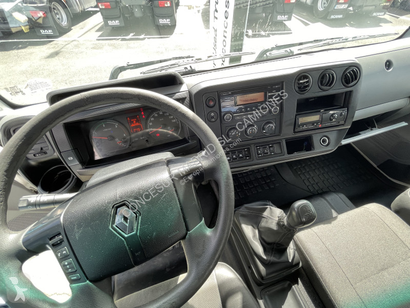 Kamion Renault D 7.5 L4 CCM 180E6