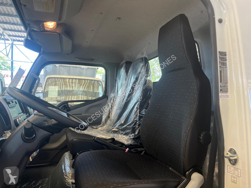 Lastbil Mitsubishi Fuso  3C13