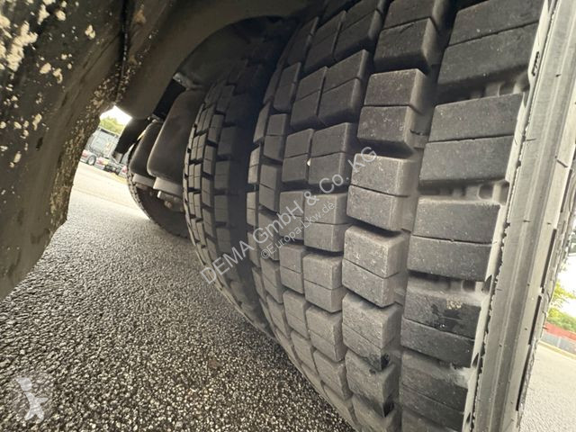 Kamion Scania...