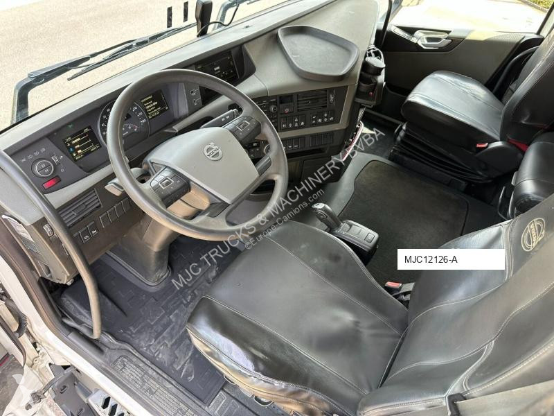 Kamion Volvo 408 E-8 HIPRO