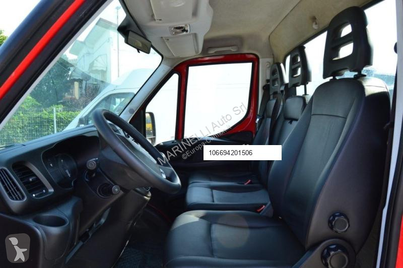 Véhicule utilitaire Iveco 35C13 2.3 CASSONE...