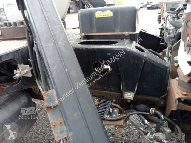 Camion Nissan 35.12 with Isoli PT19.9 / VT55NE...