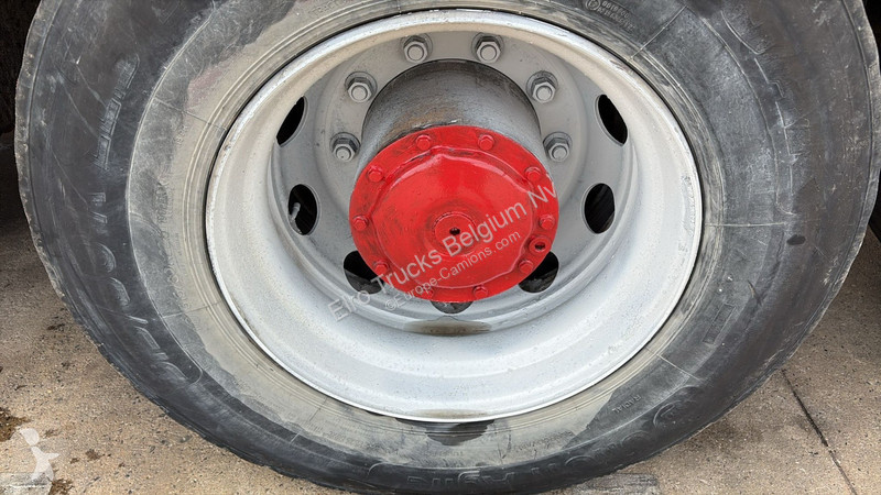 Camion MAN 32.343 (8X4 / BIG AX / GRAND PONT /...