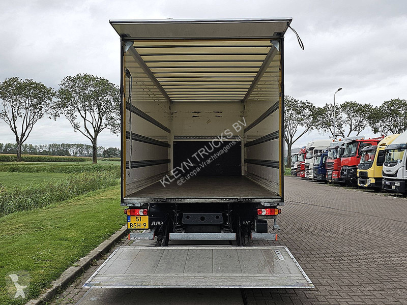 Camion Iveco 150E22 EUROCARGO 150-220 AIRCO LIFT
