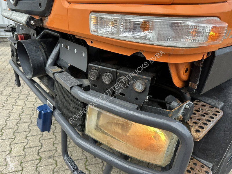 شاحنة Unimog U 20 4x4 U 20 4x4, Zapfwelle, Kran...