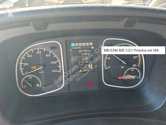 شاحنة Mercedes XS077 ES 3
