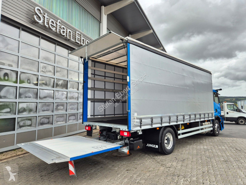 شاحنة Iveco S-Way AD190S40/P Curtainsider...