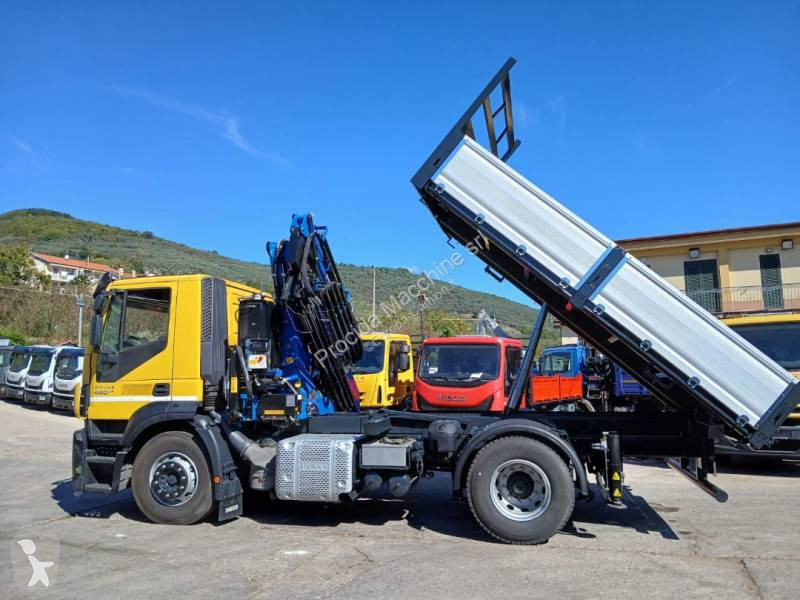 شاحنة Iveco