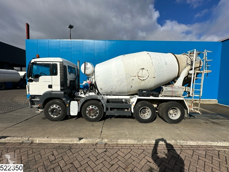 Camion MAN 32 360 8x4, EURO 4, SCHWING, 9m3,...