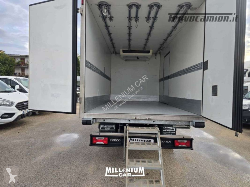 Furgoneta Iveco 60-15 TRASPORTO CARNI FRC 2027