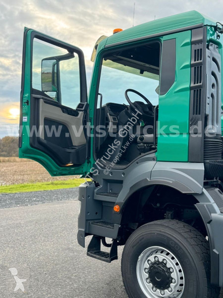 Camion MAN 33.480 6x6 BL HYVA 26-55-S AK *NEU*