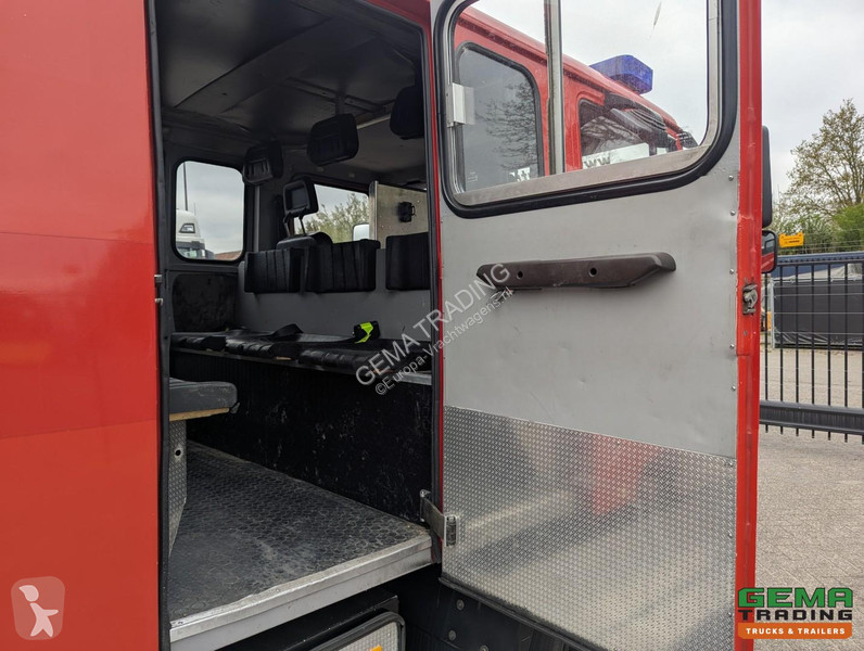 شاحنة Mercedes AF 4x4 Dubbelcab 6Cil - 9 Pers -...