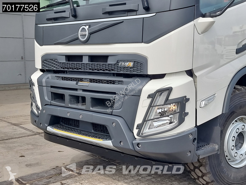 شاحنة Volvo 520 10X4 NEW 50T Payload 30m3...