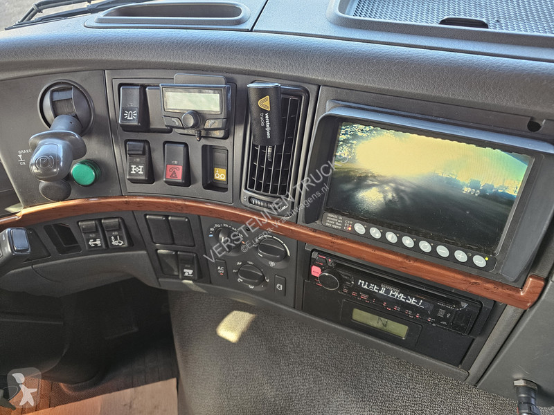 شاحنة Volvo FM2850-T / 10x4 / PENZ CRANE / KRAN