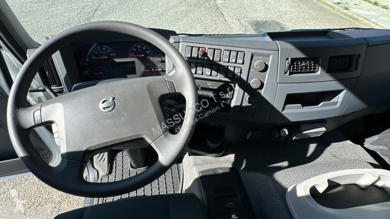 شاحنة Volvo FE350 6x2
